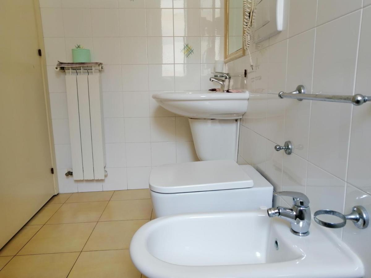 Megaron Hotel Pozzallo Luaran gambar