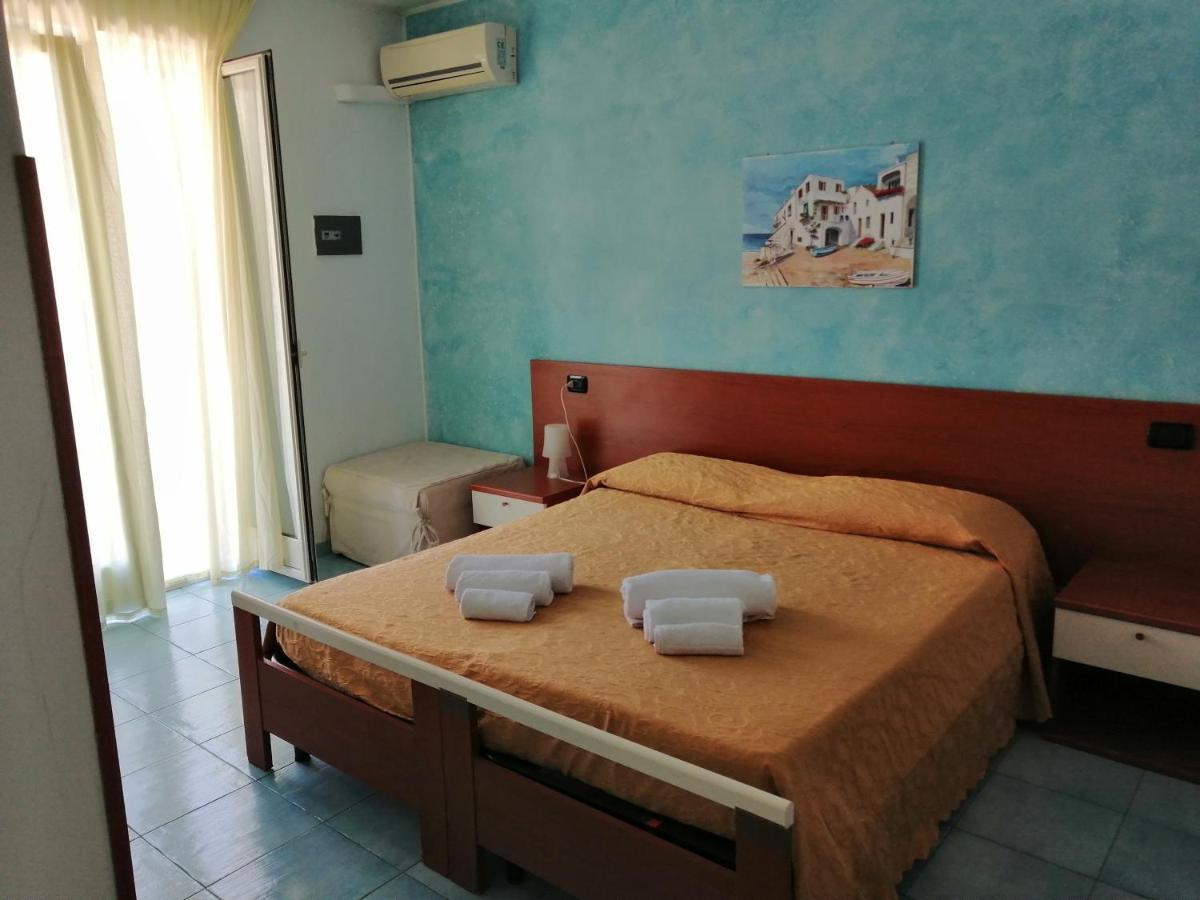 Megaron Hotel Pozzallo Luaran gambar