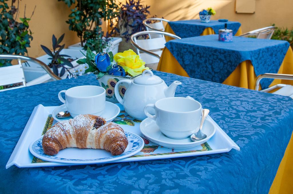 Megaron Hotel Pozzallo Luaran gambar