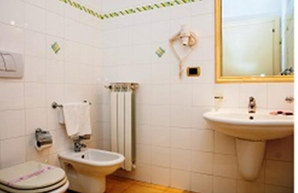 Megaron Hotel Pozzallo Luaran gambar